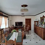 Seaview Flora's Luxury