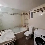 Seaview Flora's Luxury Appartement *