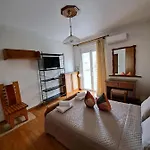Seaview Flora's Luxury Apartamento