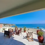 Appartement Seaview Flora's Luxury
