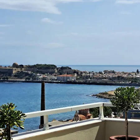 Seaview Flora's Luxury Apartment-300meters From The