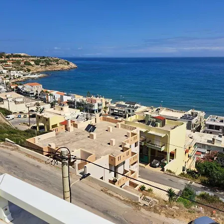 Seaview Flora's Luxury Apartment-300meters From The * Rethimnon