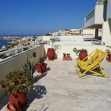 Seaview Flora's Luxury Apartment-300meters From The Appartement *