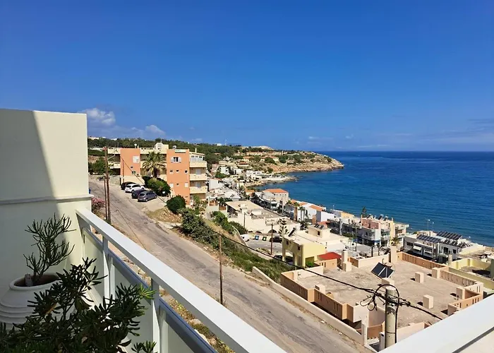 Seaview Flora's Luxury شقة ريثيمنو