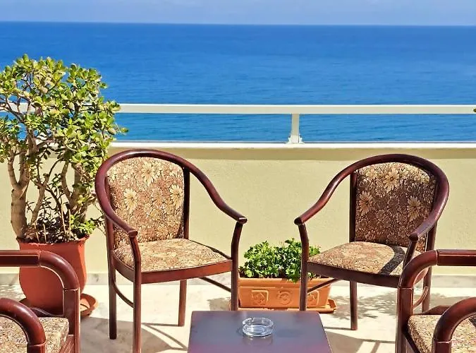 Seaview Flora's Luxury Apartment